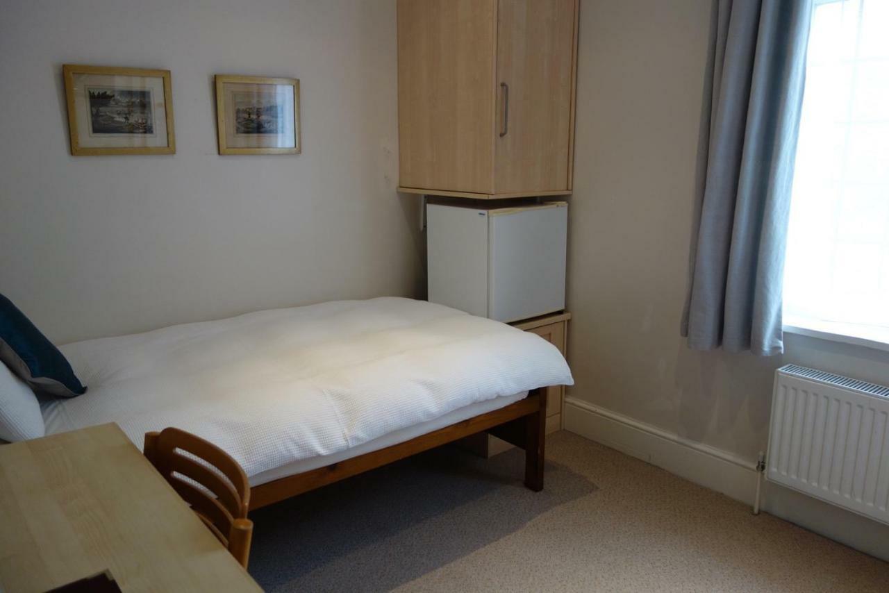Single Room with Shower